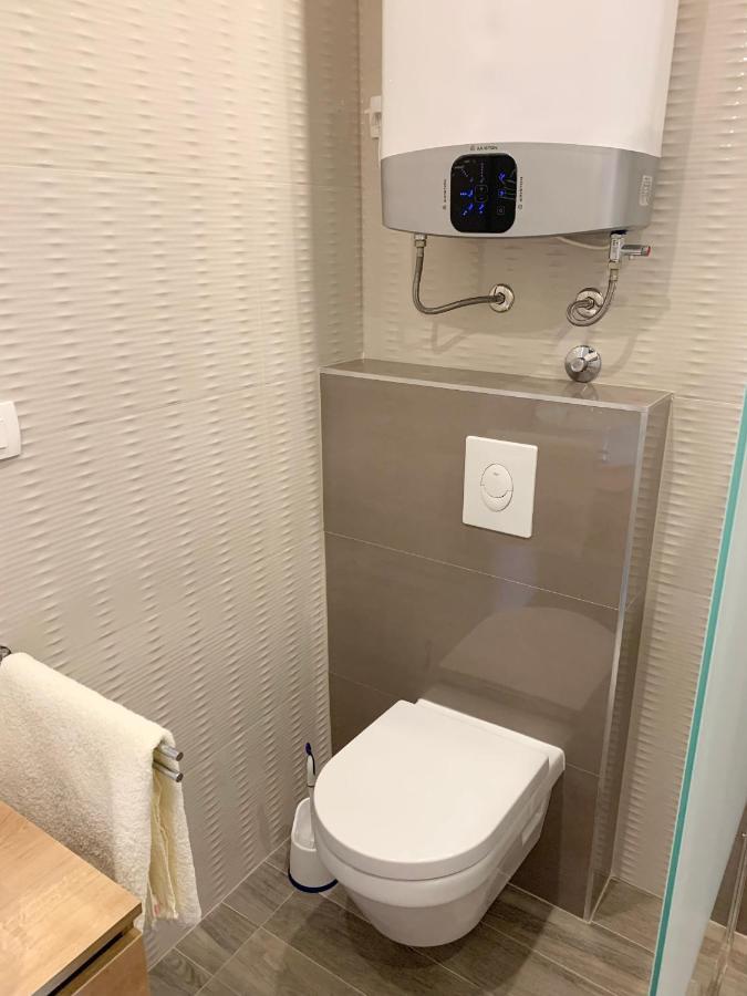 Guesthouse Maver Đảo Đảo Cres Ngoại thất bức ảnh