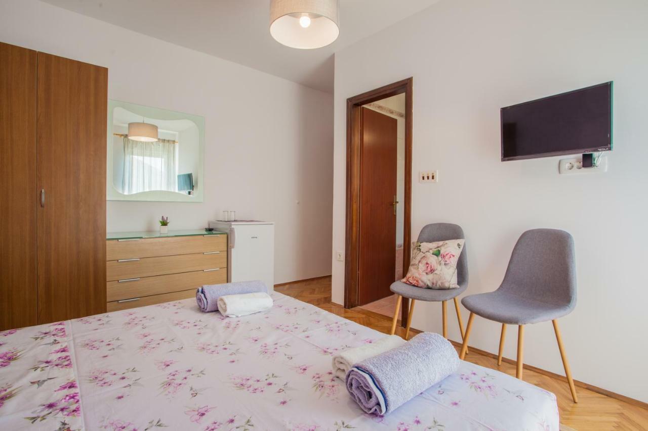 Guesthouse Maver Đảo Đảo Cres Ngoại thất bức ảnh