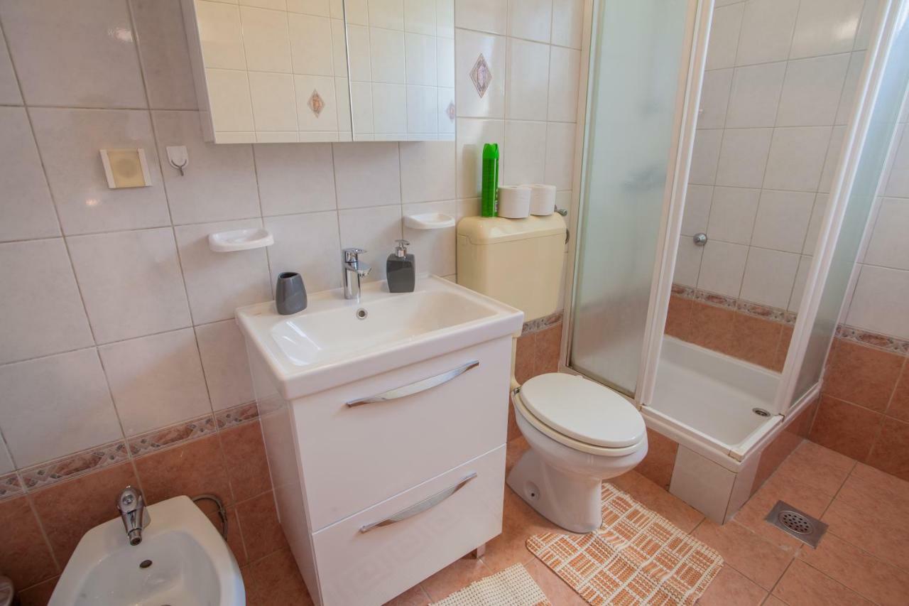 Guesthouse Maver Đảo Đảo Cres Ngoại thất bức ảnh