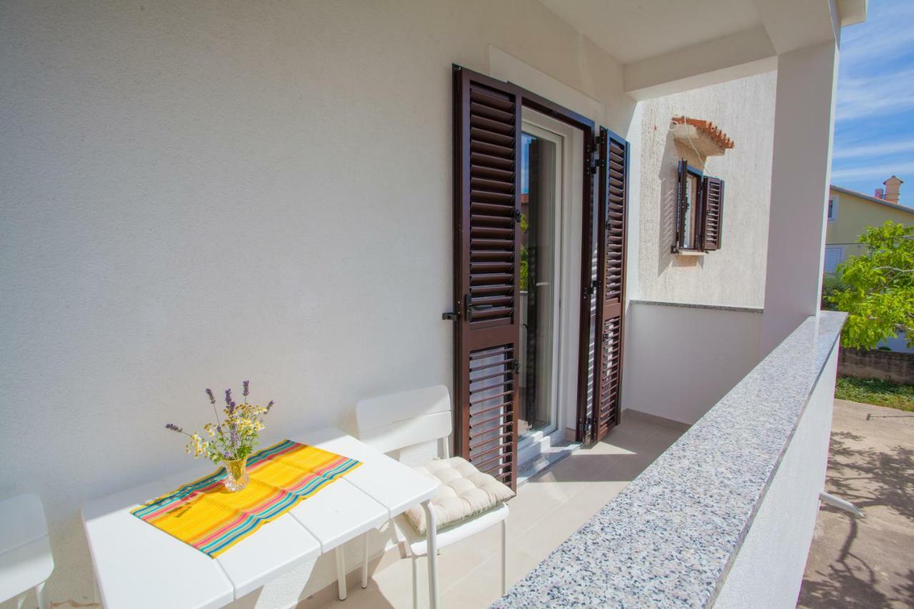 Guesthouse Maver Đảo Đảo Cres Ngoại thất bức ảnh